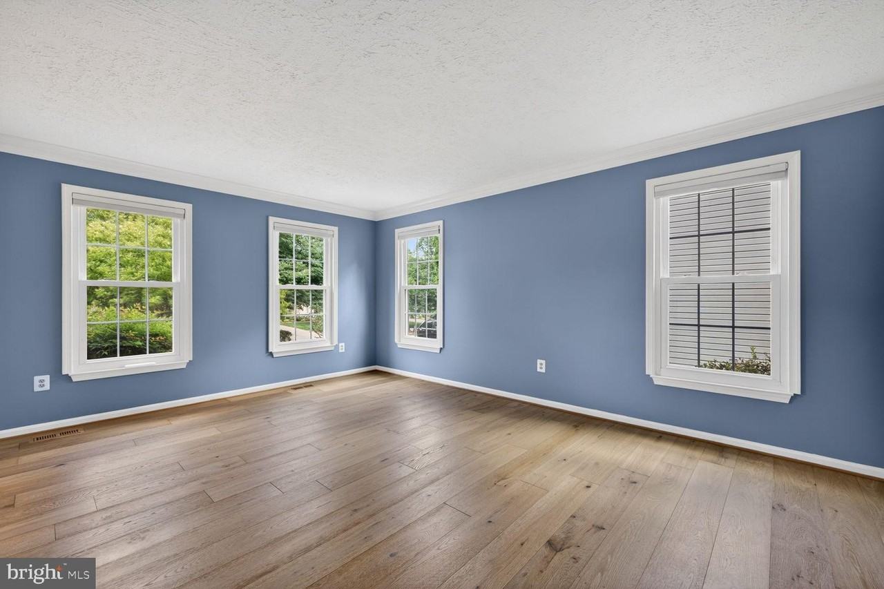 12320 Pissaro Dr - Photo 4 of 50