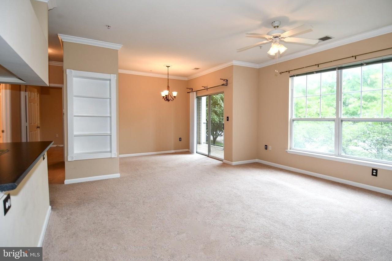 13502 Derry Glen Ct #202 - Photo 3 of 33