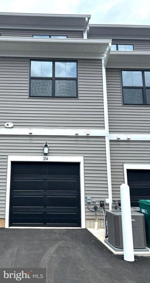 234 Cora Bergen Blvd - Photo 2 of 24