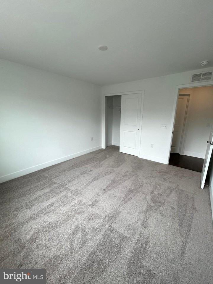 234 Cora Bergen Blvd - Photo 7 of 24