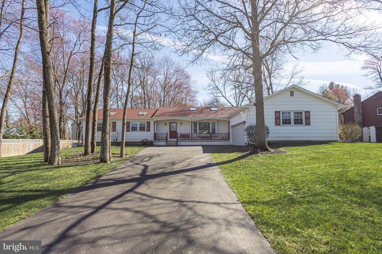 1003 Darby Dr