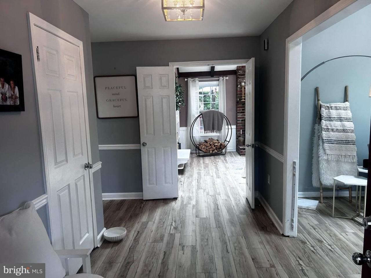 1003 Darby Dr - Photo 6 of 50