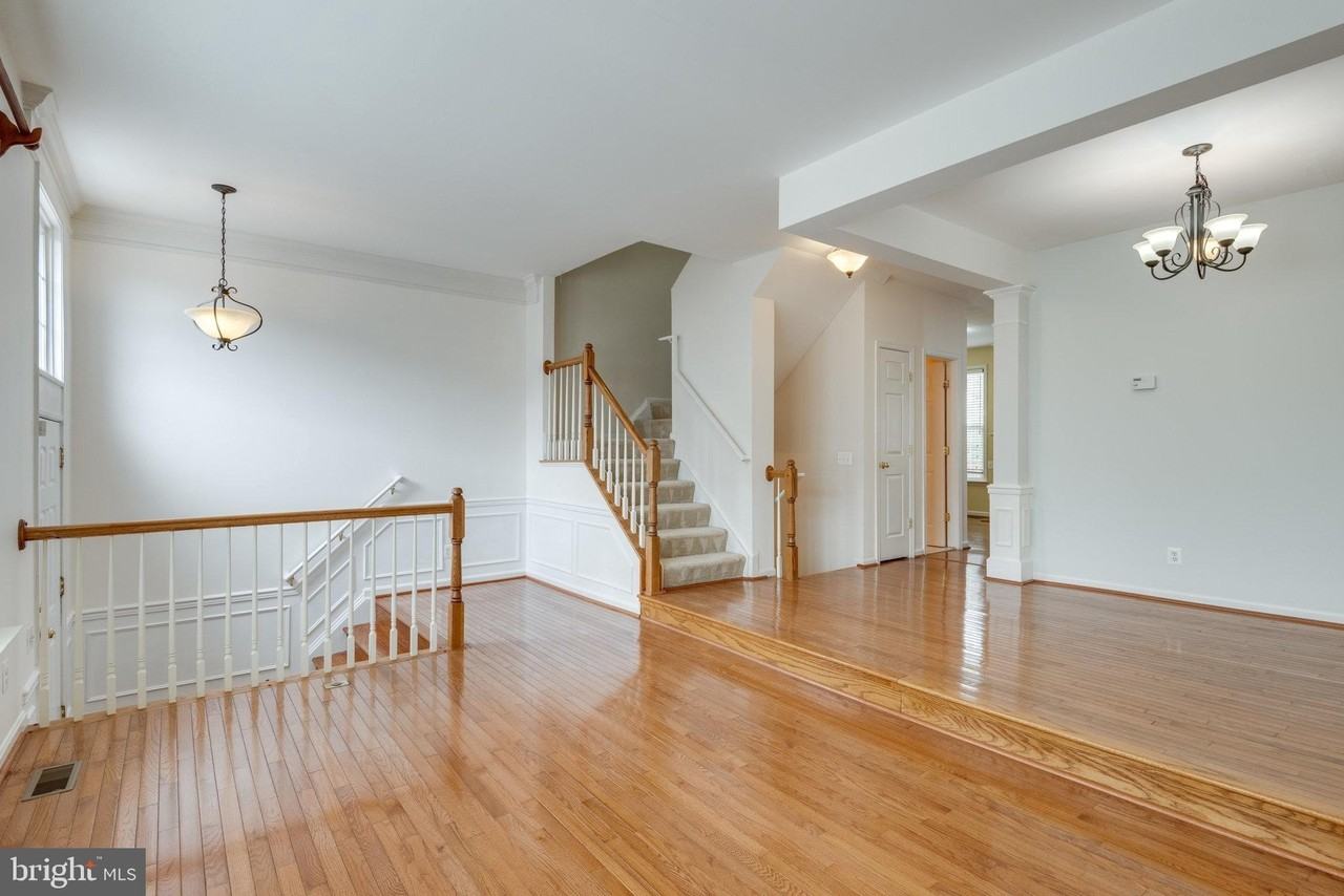 43794 Virginia Manor Ter - Photo 6 of 36