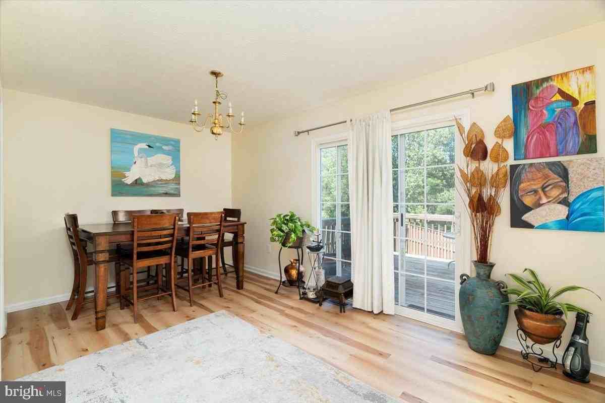 140 Founders Way - Photo 7 of 28
