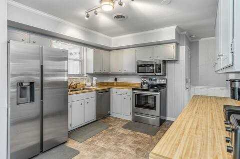 4013 Plantation Dr - Photo 5 of 7