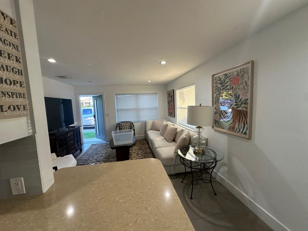 300 Central Dr - Photo 5 of 18