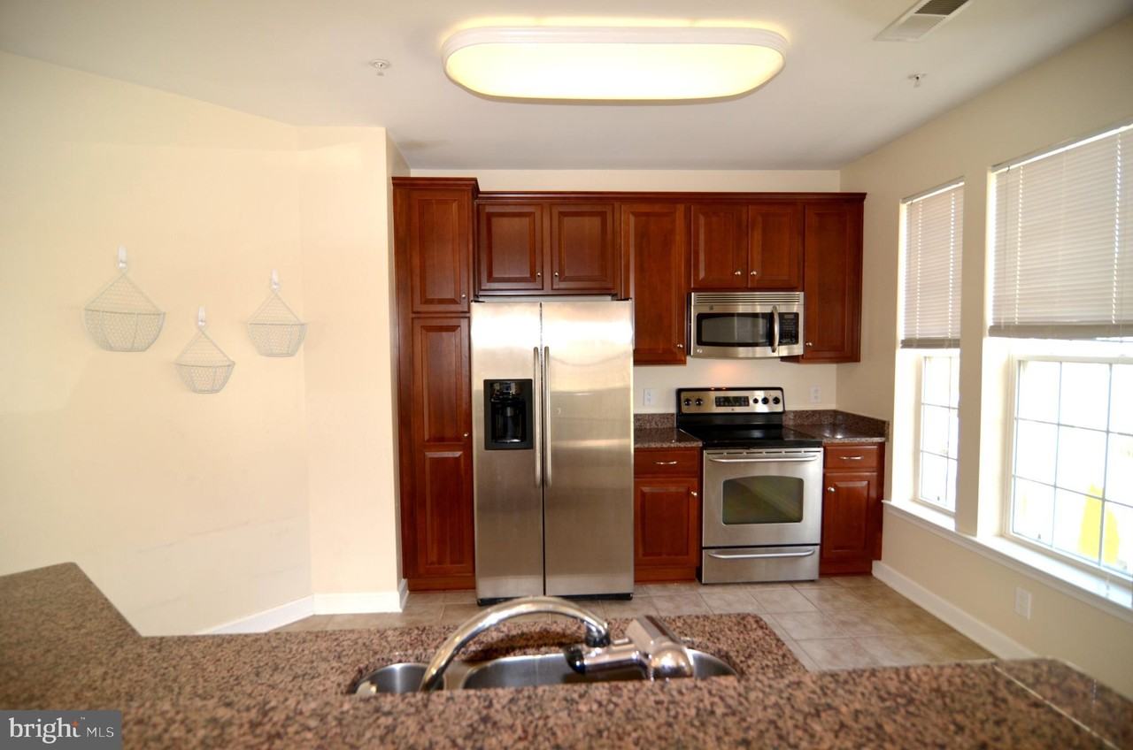 600 Edelen Station Pl - Photo 7 of 35
