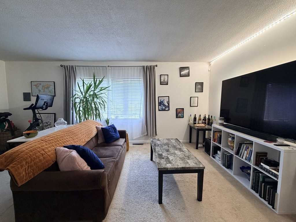 185 Lake Shore Rd - Photo 4 of 21