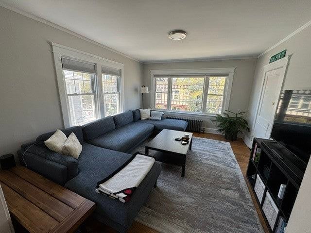 105 Butler Ave - Photo 3 of 23