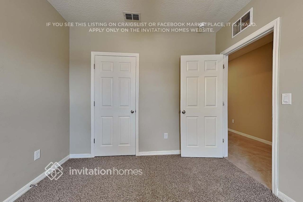 6939 Shelby Lynn Way - Photo 7 of 17