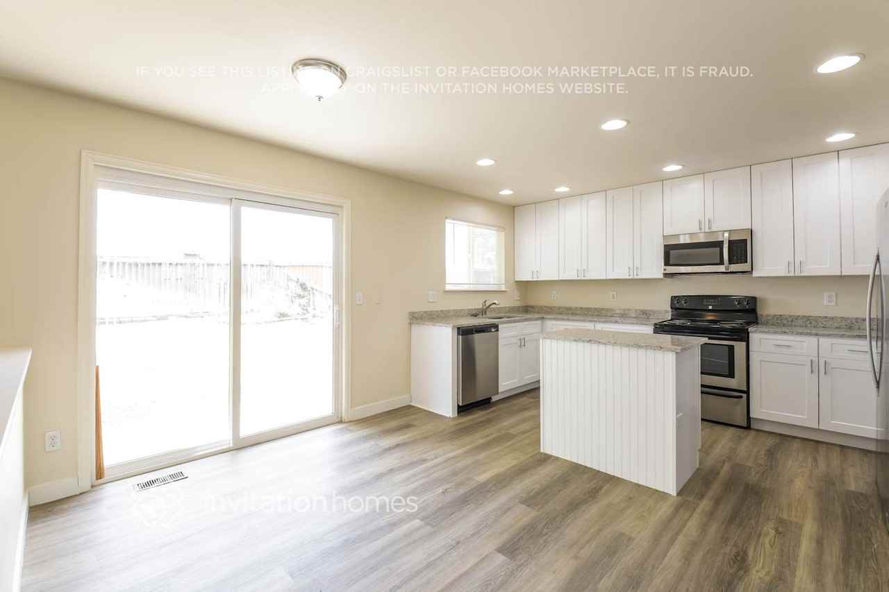 15130 E 116th Dr - Photo 7 of 19