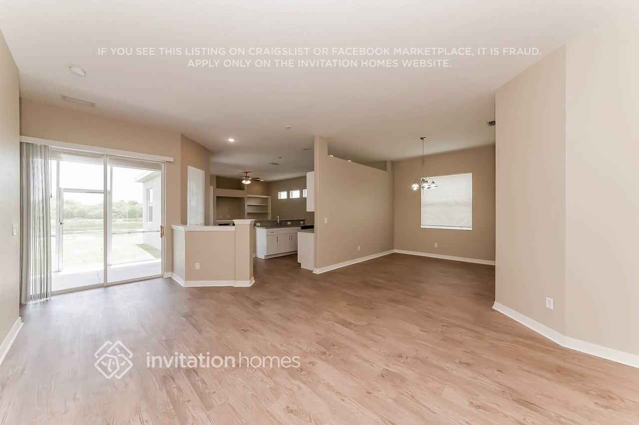5407 Lexington Dr - Photo 3 of 17