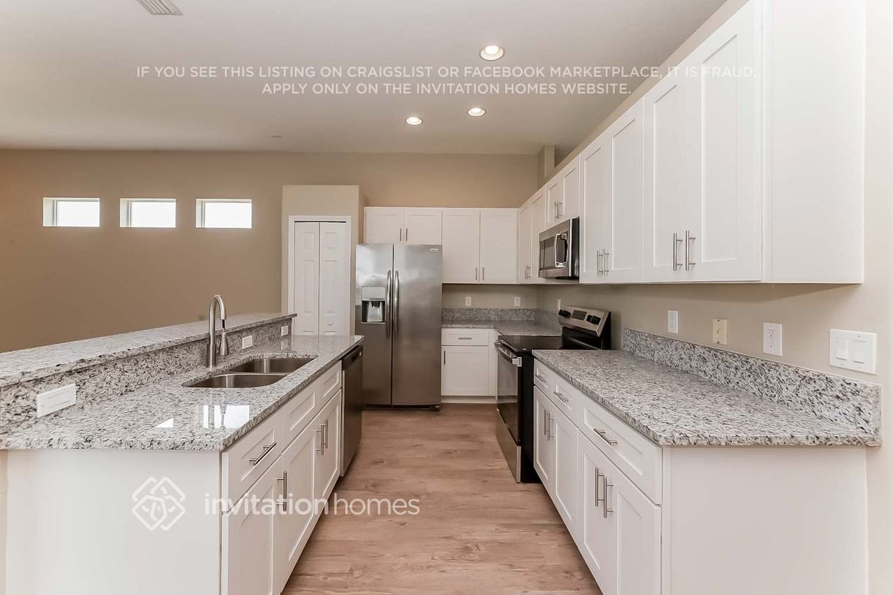 5407 Lexington Dr - Photo 6 of 17