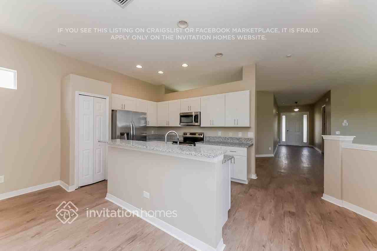 5407 Lexington Dr - Photo 7 of 17