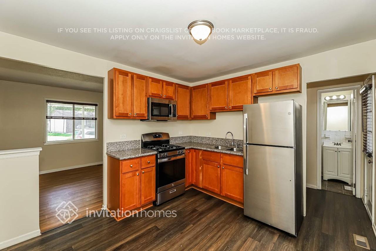 17 Concord Ave - Photo 7 of 18
