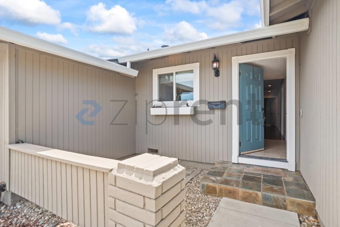 6225 Hokett Way - Photo 4 of 31
