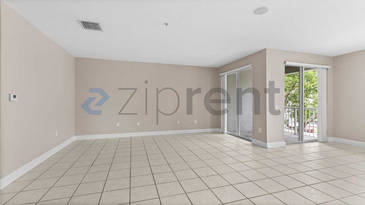 1015 Shoma Dr - Photo 4 of 16