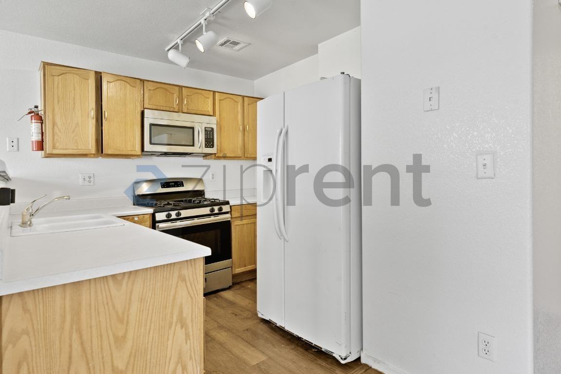 2500 Sierra Bello Ave #120 - Photo 7 of 25