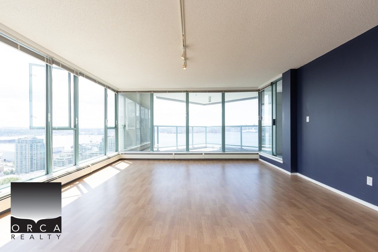 2401-120 2nd Street, North Vancouver - Photo 4 of 28