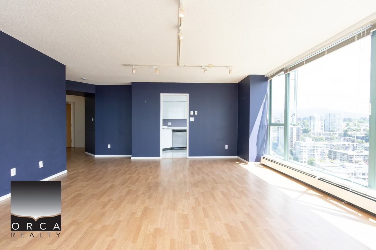 2401-120 2nd Street, North Vancouver - Photo 5 of 28