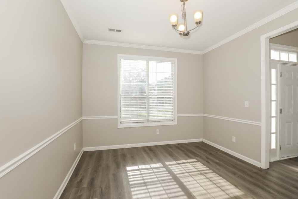100 Brookcrest Ct - Photo 5 of 17