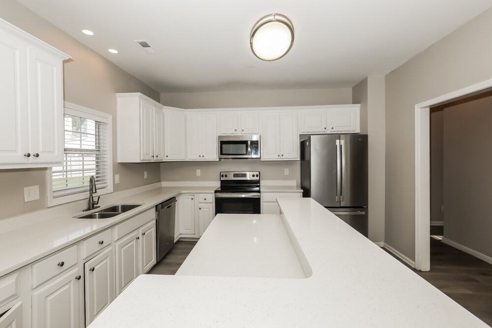 100 Brookcrest Ct - Photo 6 of 17