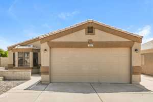 featured image of 1153 W Diamond Ave