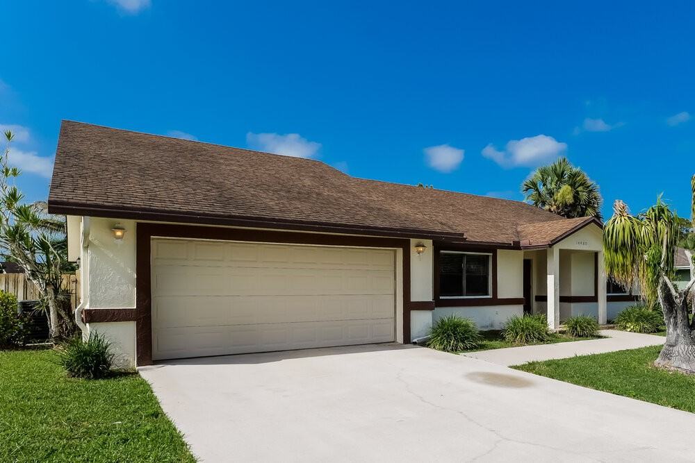 14480 Stirrup Ln - Photo 3 of 16