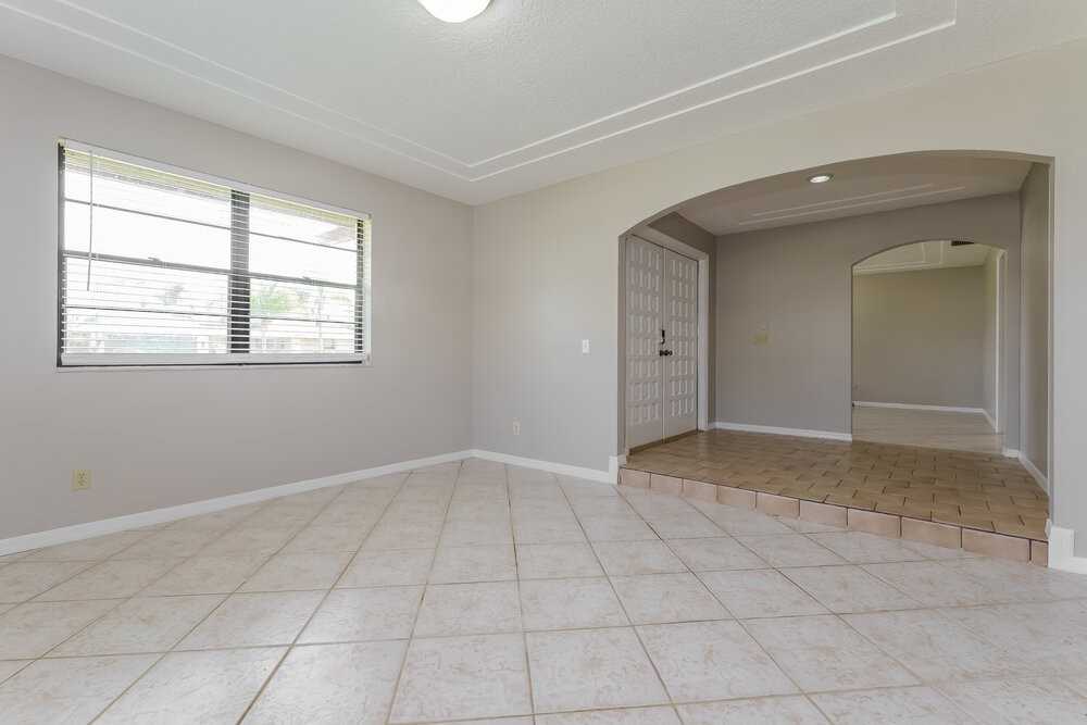 14480 Stirrup Ln - Photo 4 of 16