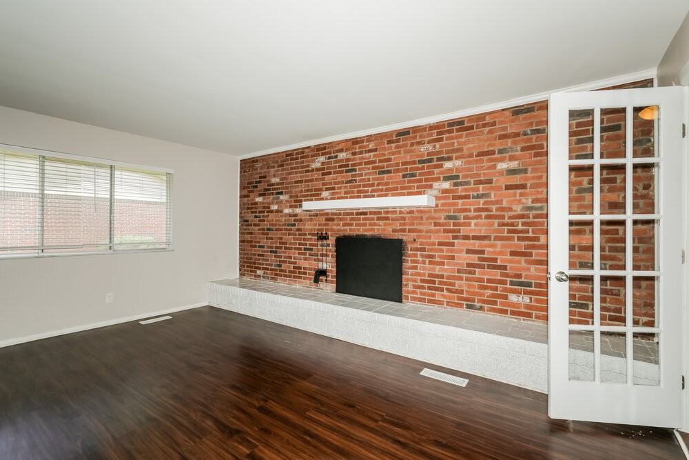 5910 Rahke Rd - Photo 5 of 16