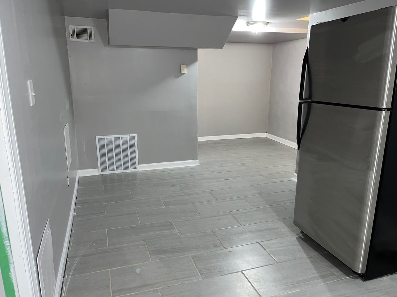 4900 Walton Avenue - Photo 3 of 11