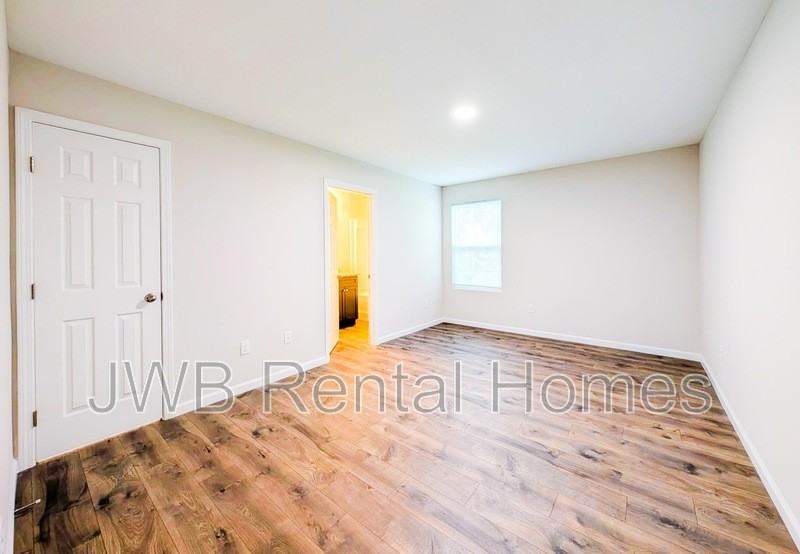 2021 Buckman St - Photo 6 of 16