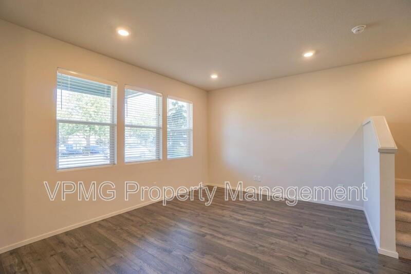 2620 Ne 117th Pl - Photo 5 of 35