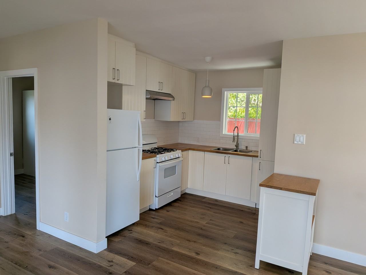 2824 8th Avenue - Photo 7 of 15