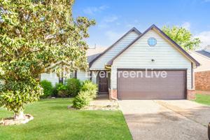 featured image of 6346 Amanda Oaks Cir N