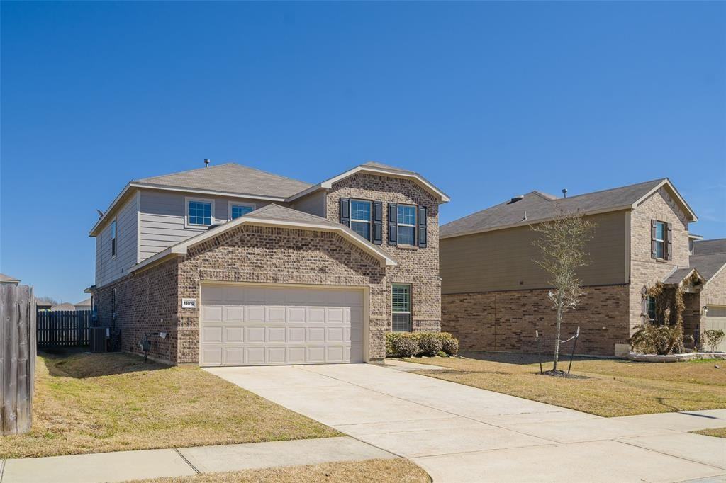 15810 Mountain Willow Way - Photo 4 of 36