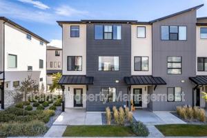 featured image of 407 S Meadow Garden Rd