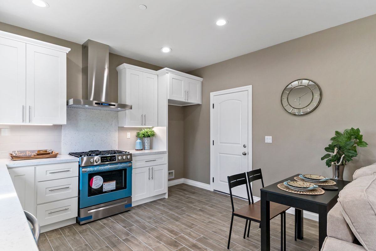14095 Edwards St - Photo 4 of 15