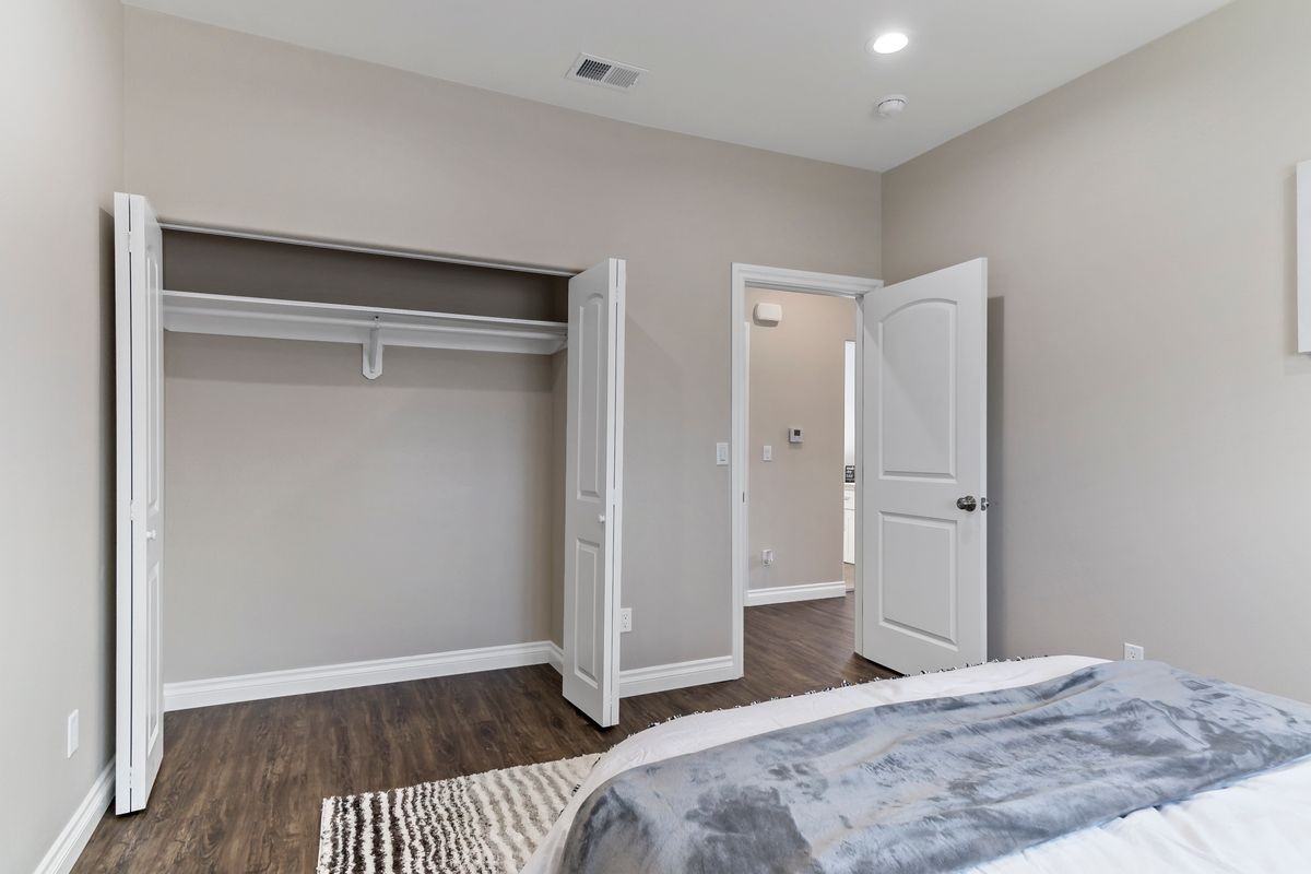 14095 Edwards St - Photo 7 of 15