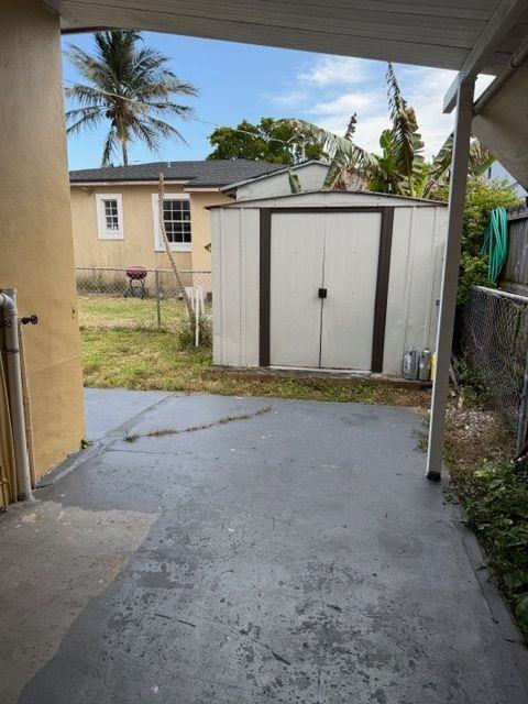591 Se 1st St - Photo 7 of 7