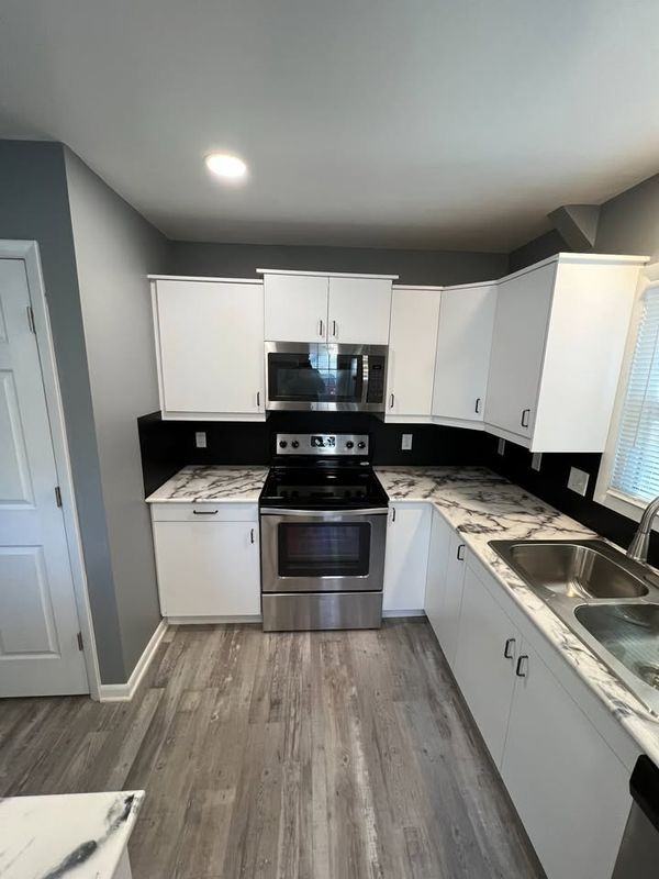 717 S 49th St - Photo 2 of 11
