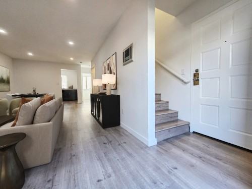 1532 Granville Ave - Photo 6 of 29