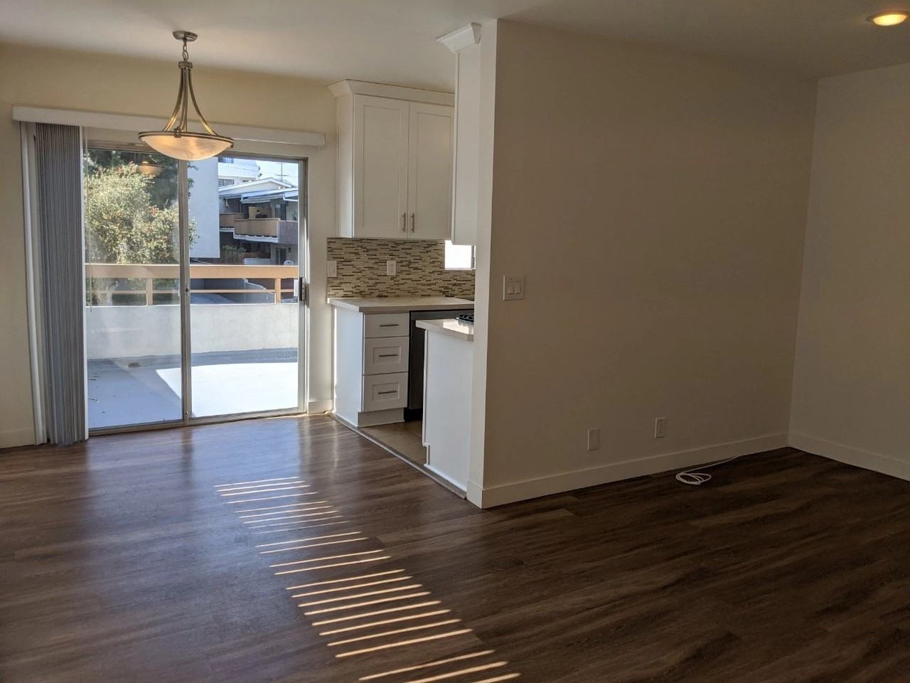 11718 Kiowa Avenue, - Photo 4 of 23