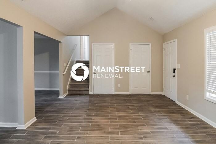 395 Fox Trail Dr - Photo 3 of 18