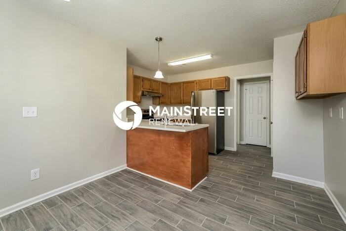 110 Hammond Dr - Photo 5 of 16