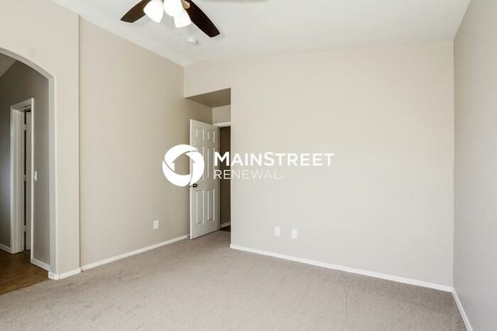 8815 W Manzanita Dr - Photo 7 of 16