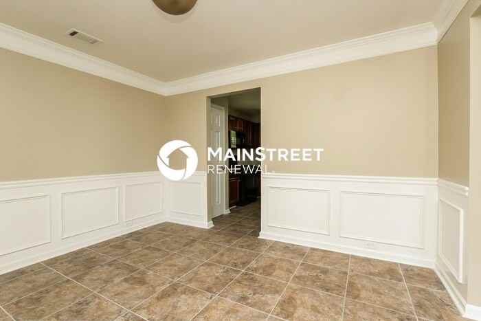 6233 Selborn Dr Sw - Photo 3 of 15