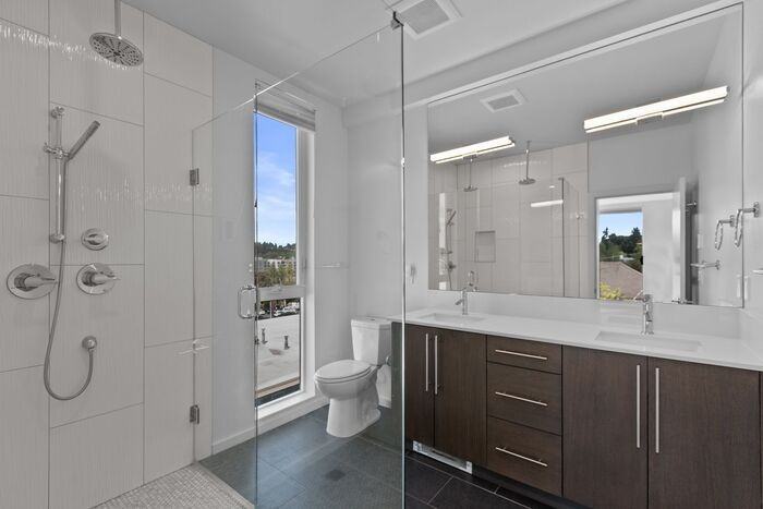3908A S Hudson St - Photo 3 of 50