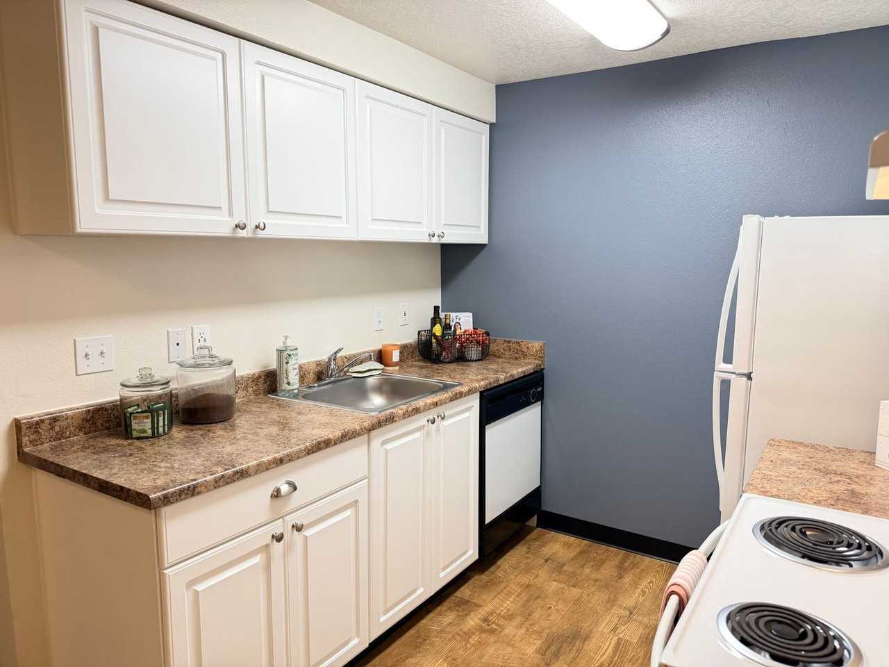 The Heights Apartments - Photo 2 of 41