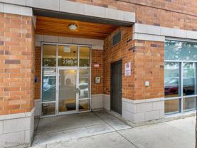 2757 N Lincoln Ave #204 - Photo 1 of 1